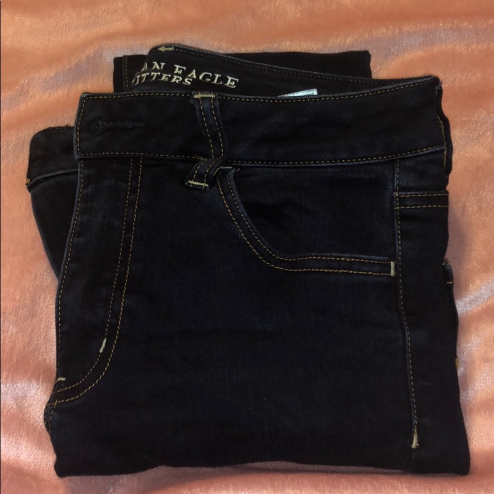 Dark wash American eagle Jeans